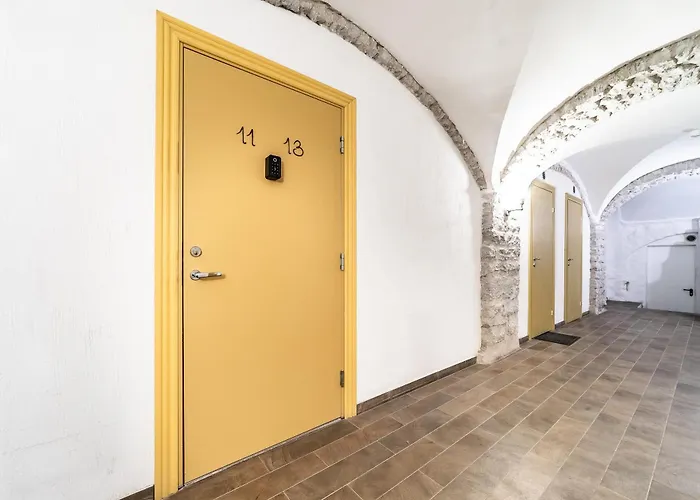 Historical & Modern Business With Sauna @kadriorg タリン